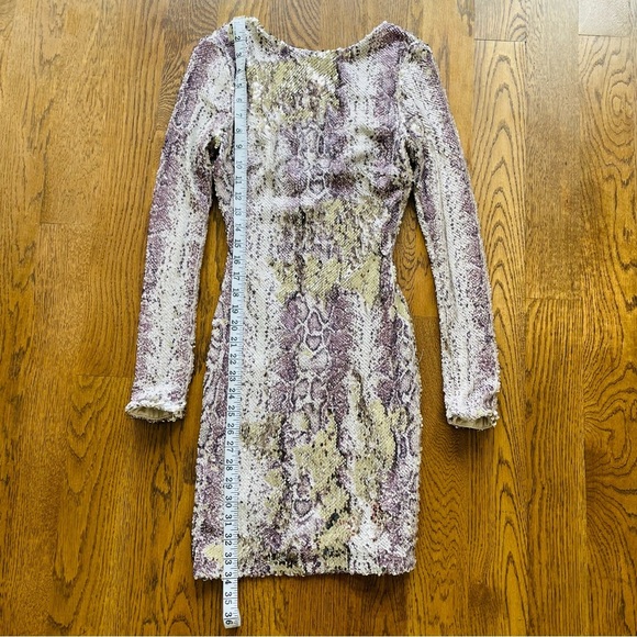Dress The Population Lola Mini Sequin Stretch Dress in Python Gold size XXS - Picture 12 of 14